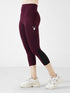 Trifecta Pocket Capri Legging in Burgundy