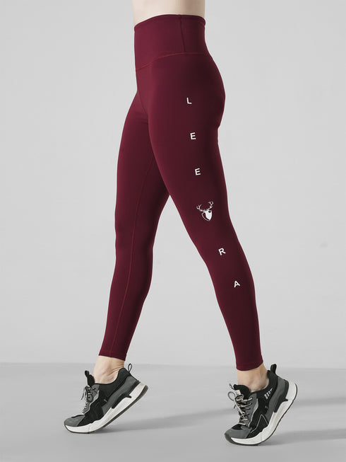 Fuzzy Water-Repellent Warm Legging in Maroon