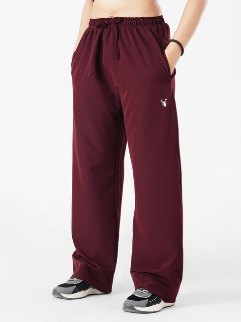 Comfort Core High Rise Jogger in Maroon