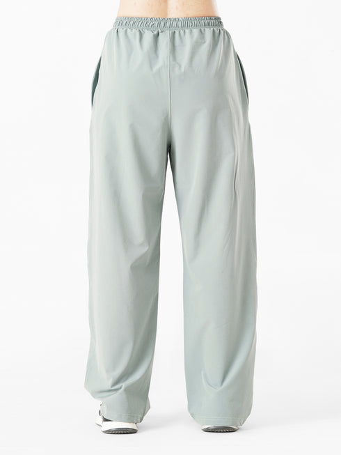 Comfort Core High Rise Jogger in Mint Green