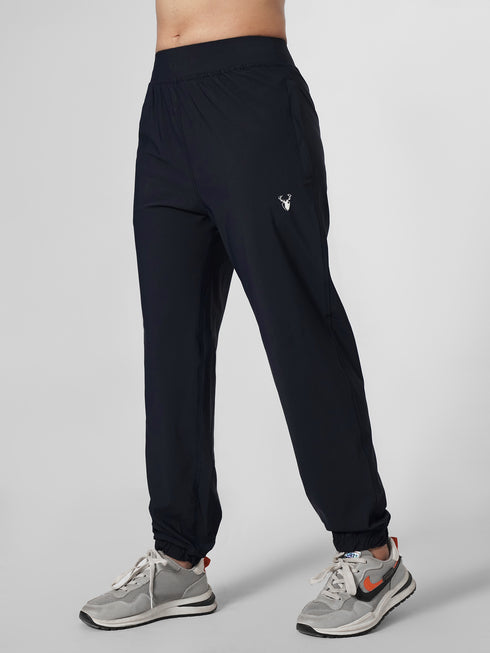 Apex Stretch Technical Joggers in Dark Navy