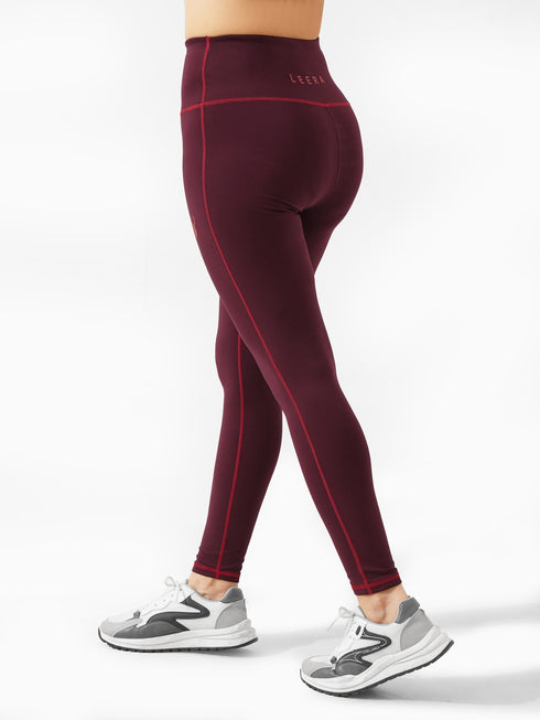 Adventure Legging in Maroon