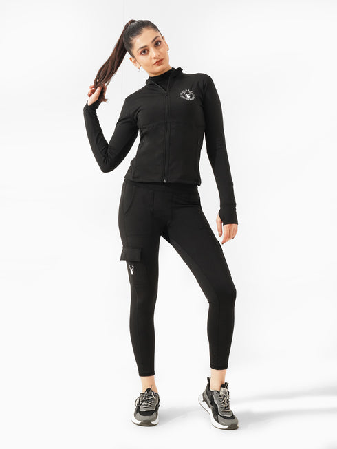 Detailed Cargo Pocket Legging in Black