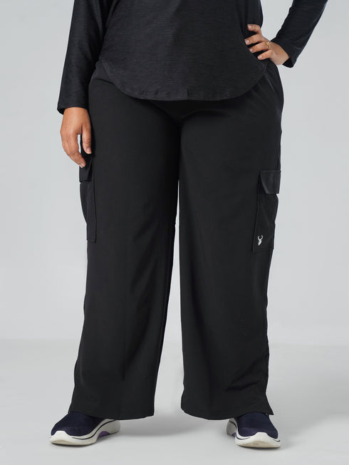Modest Straight Fit Cargo Joggers in Black ( PLUS SIZE )