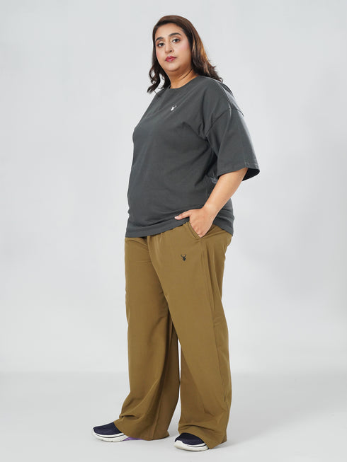 Comfort Core High Rise Jogger in Coyote Brown ( PLUS SIZE )