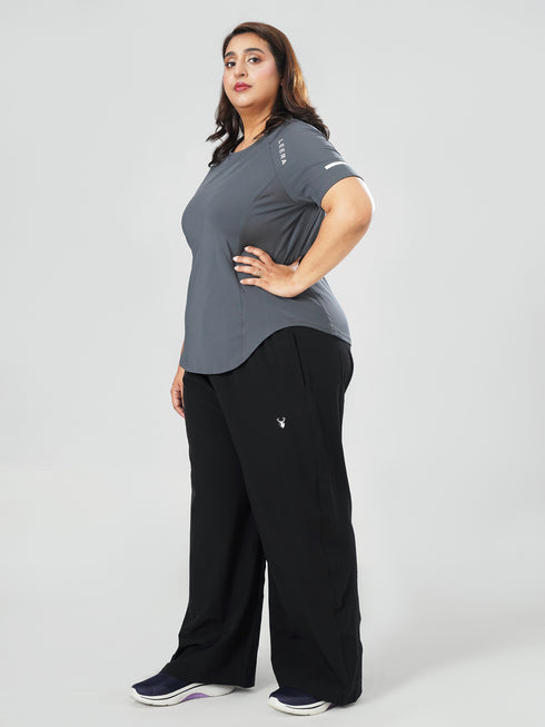 Comfort Core High Rise Jogger in Black ( PLUS SIZE )