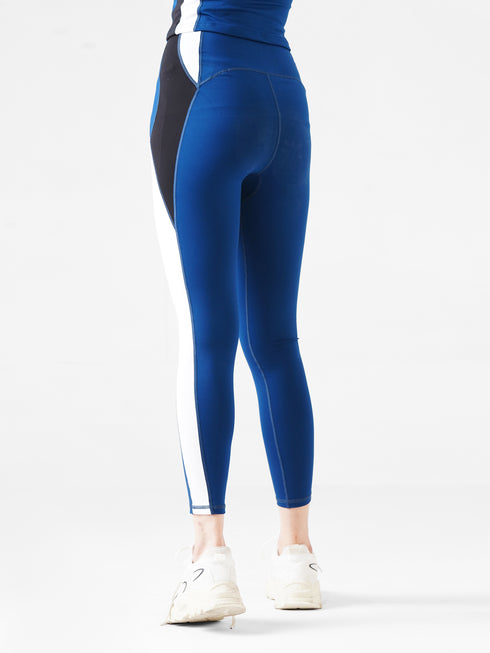 Majesty Pro Legging in Teal Blue