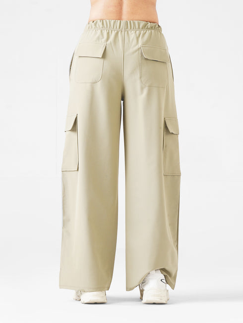 Modest Straight Fit Cargo Joggers in Dark Vanilla