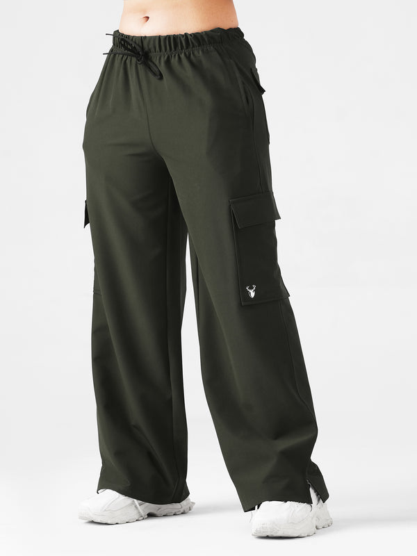 Modest Straight Fit Cargo Joggers in Olive
