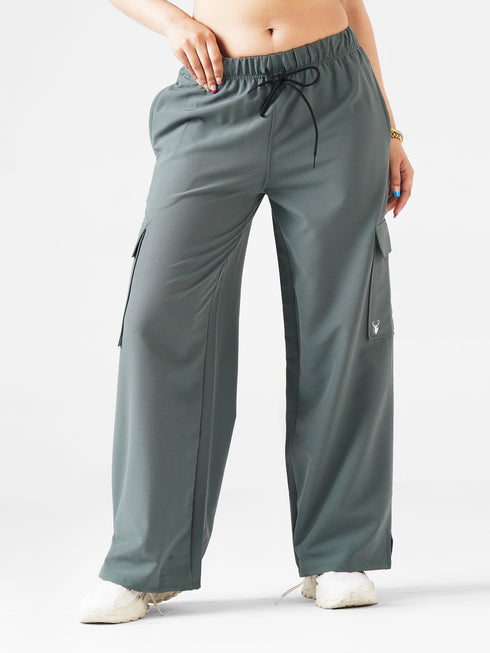 Modest Straight Fit Cargo Joggers in Nickel