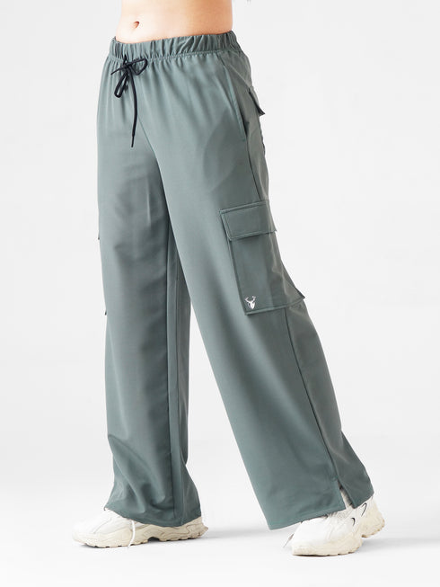 Modest Straight Fit Cargo Joggers in Nickel
