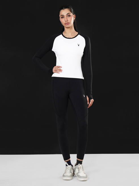 Evolve Performance Fitted Top in Black/White
