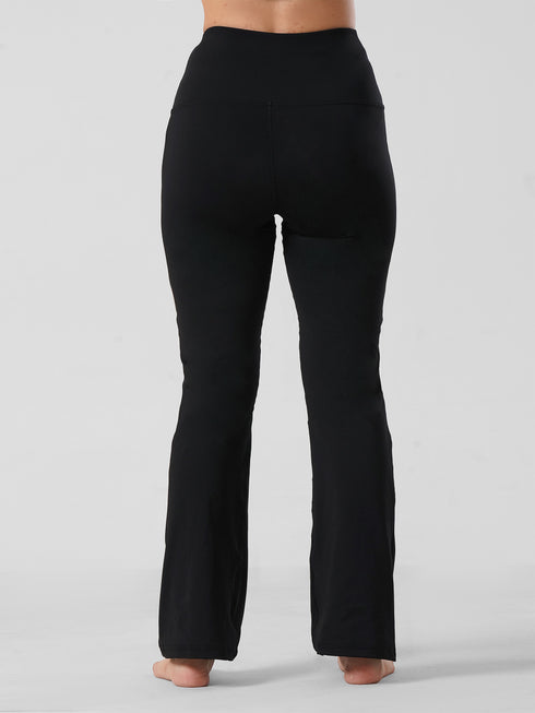 Active Flare Legging In Black