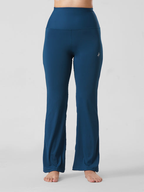Active Flare Legging In Teal Blue