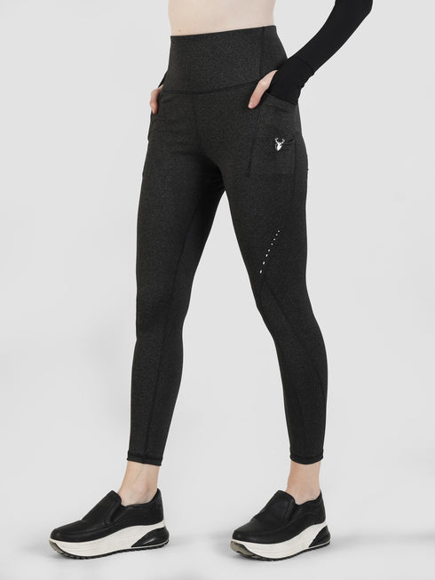 Performance SculptPocket Active Pair in black and charcoal