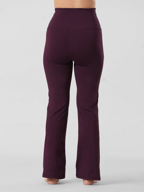 Active Flare Legging In Maroon