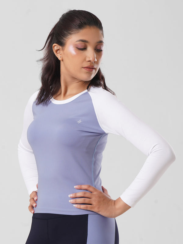 Sportive Tee in Sky Blue & White