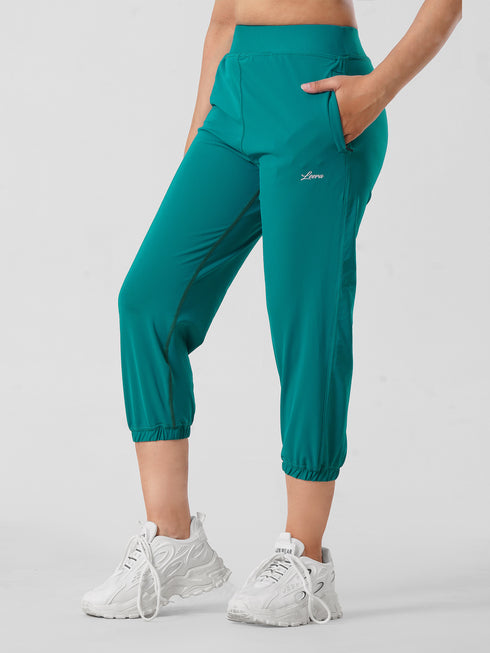 Adapted State High Rise Cropped Joggers in Skobeloff