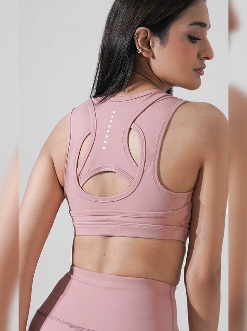 Leera Contour Cutout Sports Bra in Tea Pink