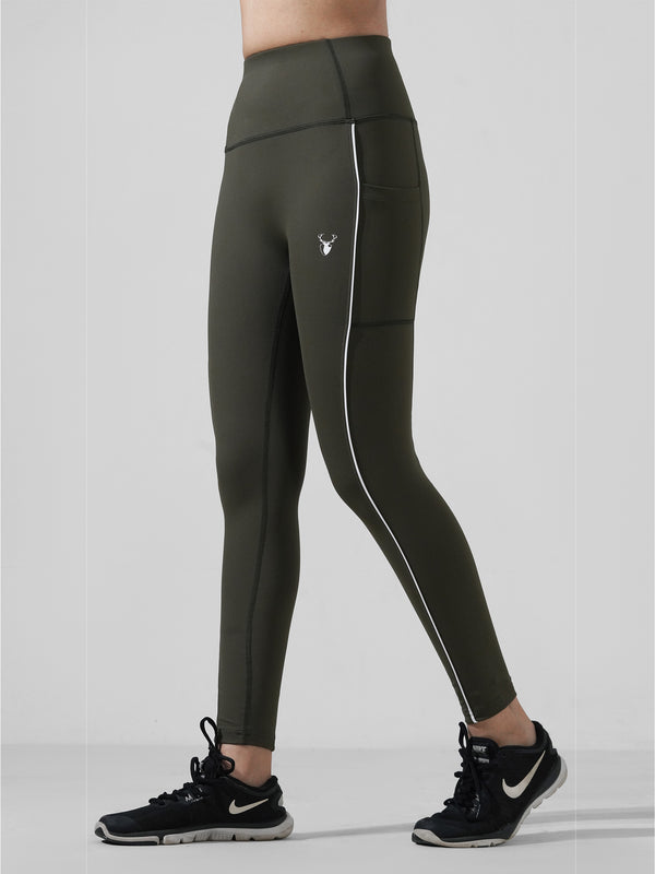 Olive Motion Pocket Legging in Cloud Compression