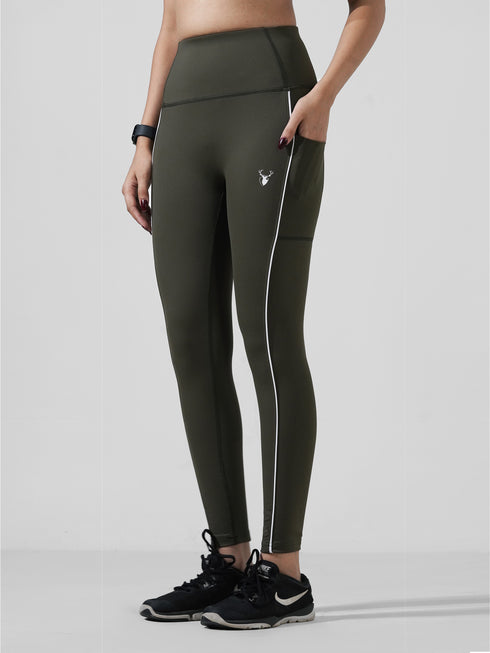 Olive Motion Pocket Legging in Cloud Compression