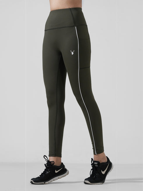 Olive Motion Pocket Legging in Cloud Compression