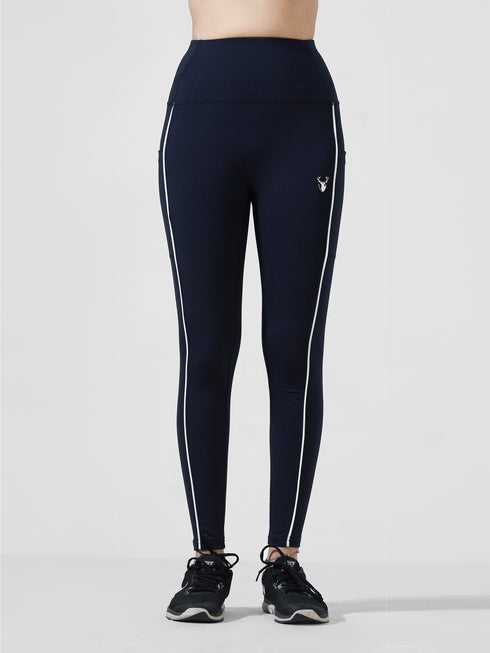 Navy Motion Pocket Legging in Cloud Compression