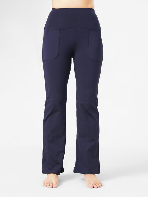 Proactive Pocket Flare legging in Blue