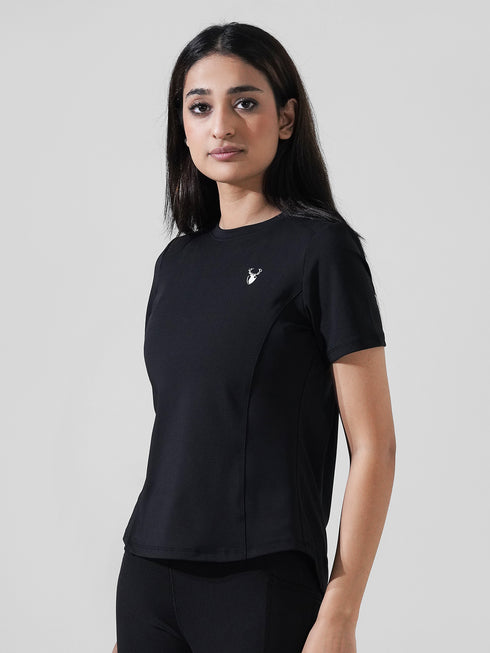 Leera Motion Pleat Performance Tee in Black