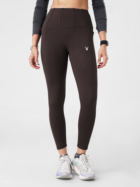 StrideFlex Pocket Legging in chocolate brown
