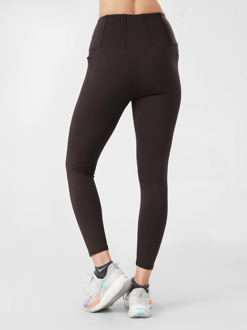 StrideFlex Pocket Legging in chocolate brown