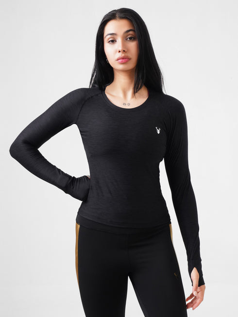 Leera Performance Fitted Tee in Black Textured