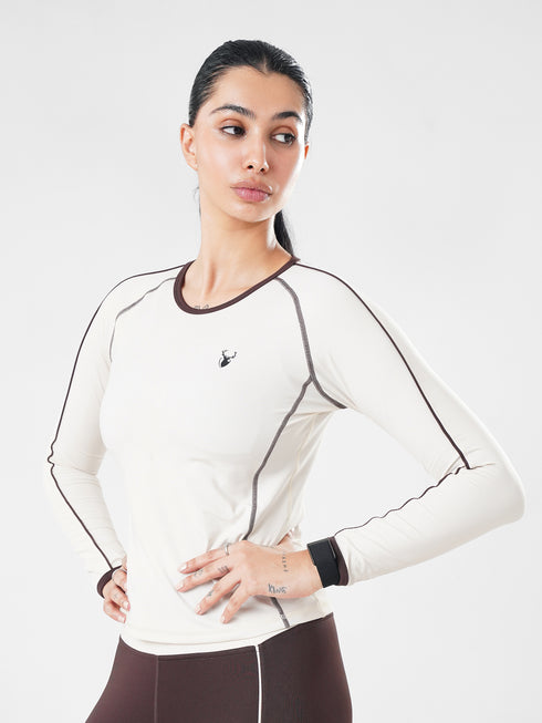 StrikeLine Fitted Tee in Light Beige