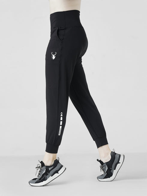 Reform joggers