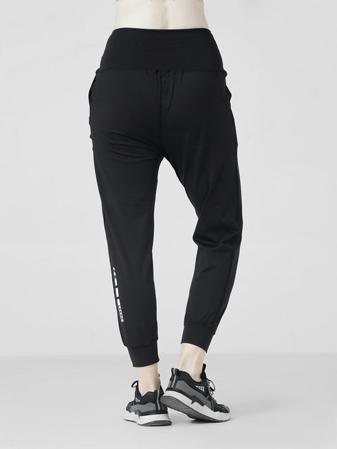 Reform joggers