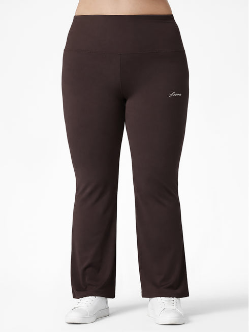 Active Flare Legging In Chocolate Brown ( Plus size )