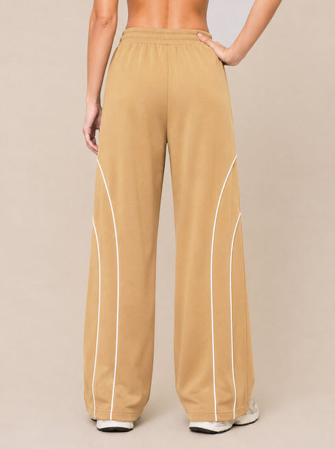 AeroArc Wide-Leg Lightweight Joggers in Sand Beige