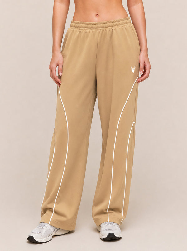 AeroArc Wide-Leg Lightweight Joggers in Sand Beige