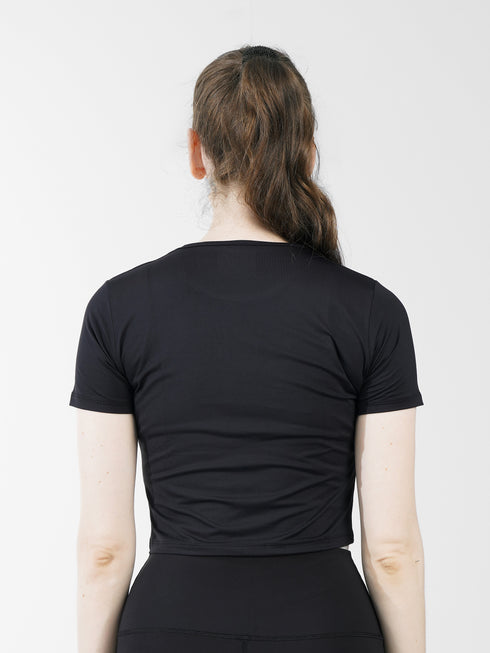 LEERA Black Croped Pair