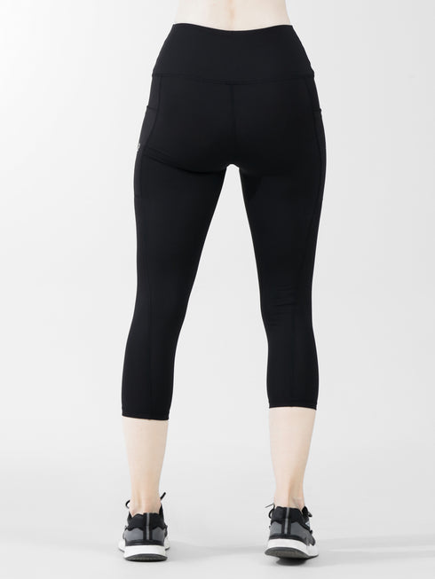 Leera Black Pocket Capri legging