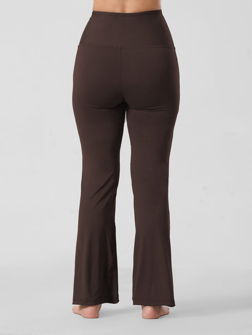 Active Flare Legging In Chocolate Brown