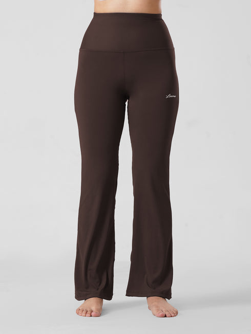 Active Flare Legging In Chocolate Brown
