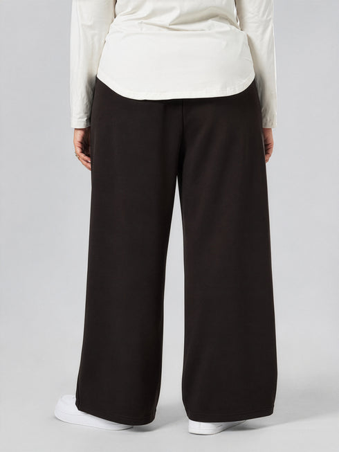 Leera Glide Jogger in Chocolate Brown ( PLUS SIZE )