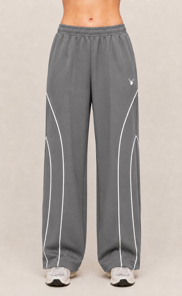 AeroArc Wide-Leg Lightweight Joggers in Grey
