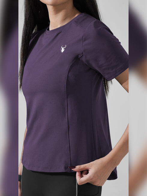 Leera Motion Pleat Performance Tee in Plum