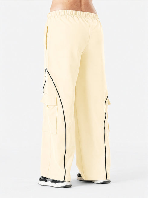 Recalibrate Cargo Joggers in Cream
