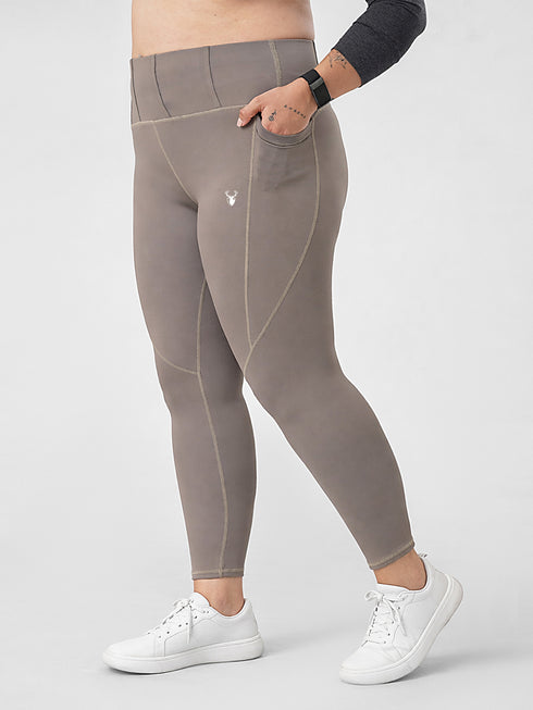 StrideFlex Pocket Legging in Dust Brown (Plus size)