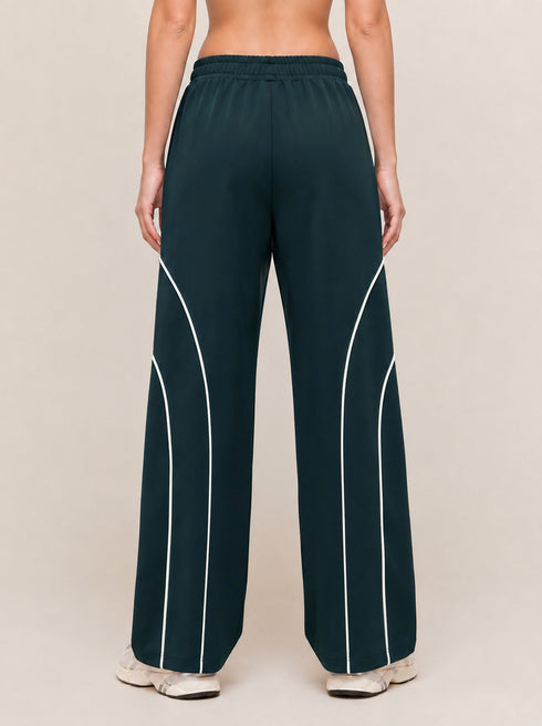 AeroArc Wide-Leg Lightweight Joggers in Deep Teal