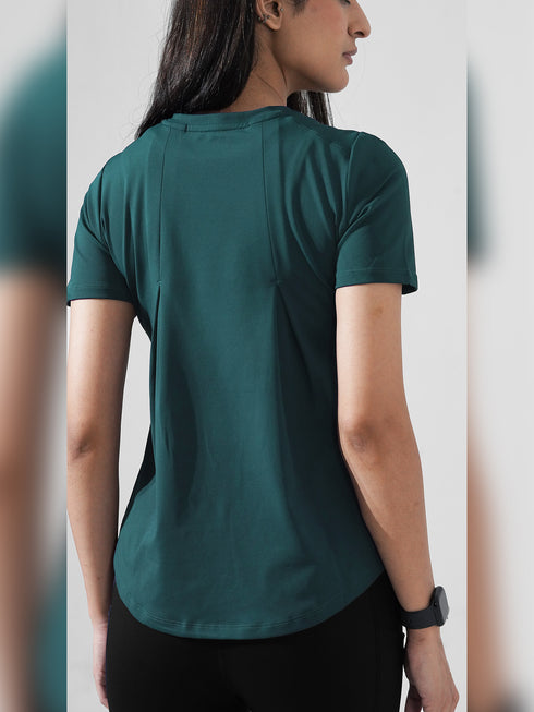 Leera Motion Pleat Performance Tee in Teal Green