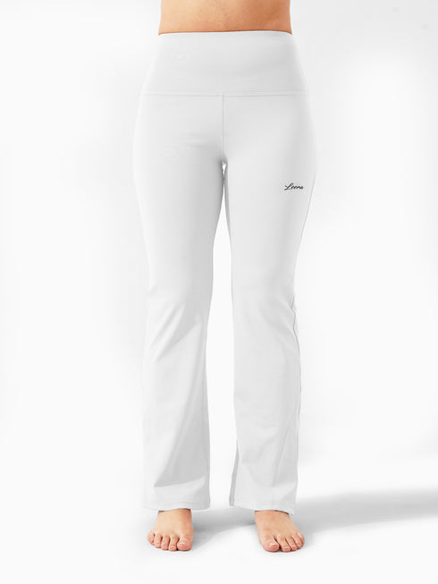 Active Flare Legging In White
